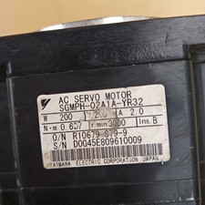 SERVO MOTOR SGMPH-02A1A-YR32 Refurbished FREE...