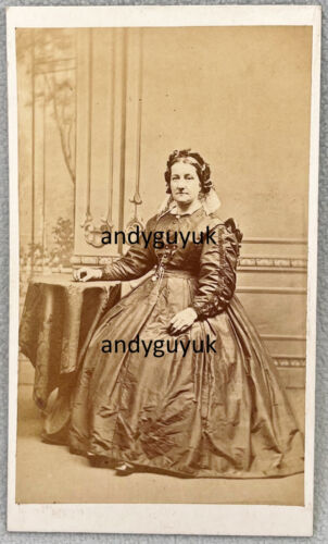 CDV MR & MRS DEXTER VON LYNN DAME MIT MOTORHAUBE HUT ANTIKES BILD HINTEN VIKTORIANISCH
