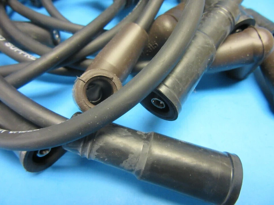 Juego de cables de bujía AcDelco OEM # 9718Q para Cady Chevy GMC 5,7 L V8 ALTA TEMPERATURA Foto 3 de 4