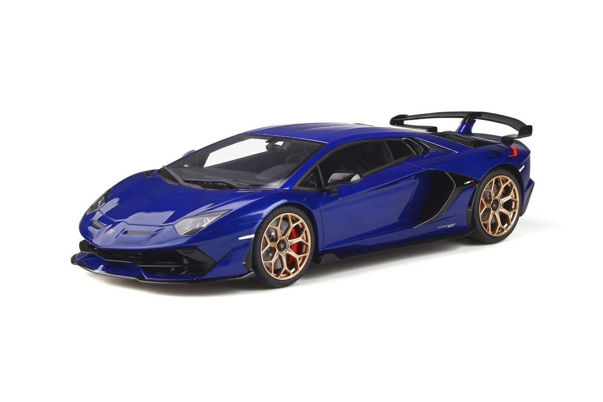 GT SPIRIT ランボルギーニ アヴェンタドール GTS18502K Lamborghini Aventador LB Performance 1:18 model car GT