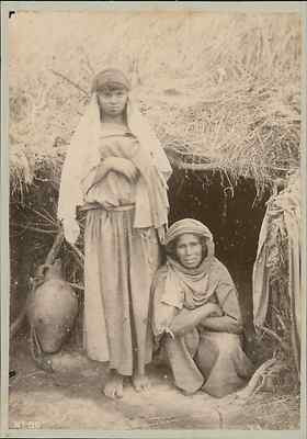 Tirage Albuminé Vintage 1890 : Femme Mauresque Musicienne à Alger (Algérie) - 9x12 Cm