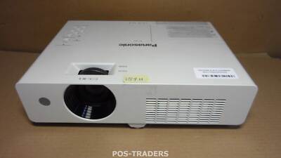 PANASONIC PT-LX26 Projector Beamer 3LCD XGA 2600 LUMENS -EXCL