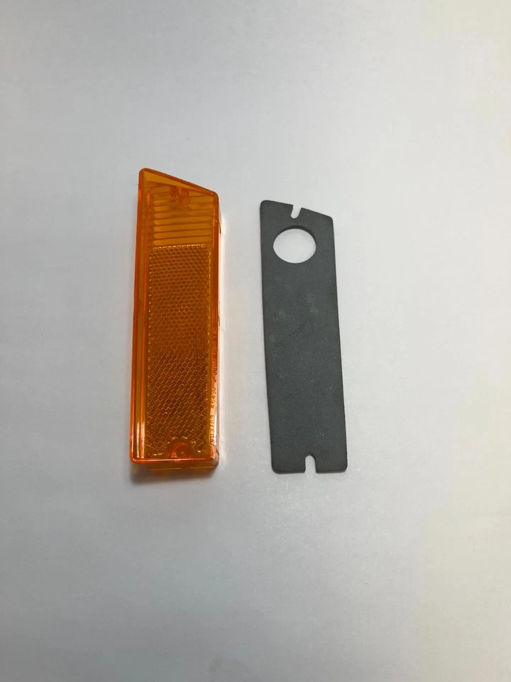 Dodge Charger Coronet 1970 luz marcadora lateral izquierda lente 3420793 nuevo de stock Foto 2 de 4