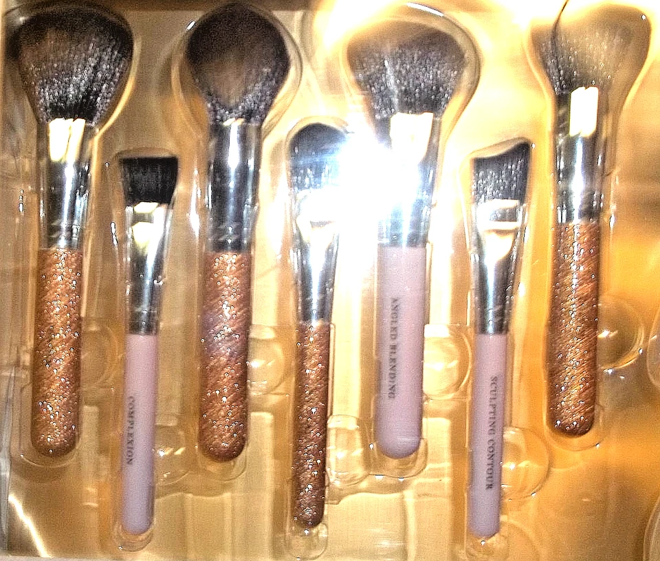 Colección Glitz & Glam 26 Piezas Maquillaje Esenciales Tik Tok Viral TENDENCIA ENVÍO GRATUITO Foto 2 de 4