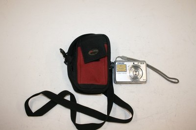 Sony Cybershot DSC-S930 Digital Camera 10.1MP 3x Optical Zoom Face Detection