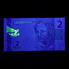 Sea Turtle Brazil 2 Reais Banknote 2010 Brazilian Currency Under UV Light