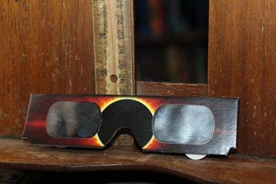 The Eclipser Eclipse Paper Sun Glasses
