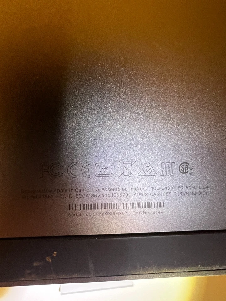 Apple iMac Pro (27 pulgadas, Intel Xeon W 3,20 GHz, 32 GB RAM, 1T SSD, Radeon Pro Vega 56) Foto 4 de 4