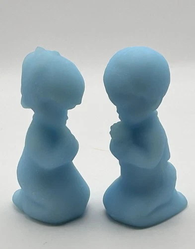 Fenton Praying Children Satin Blue Kneeling Figurines Boy and Girl 4"