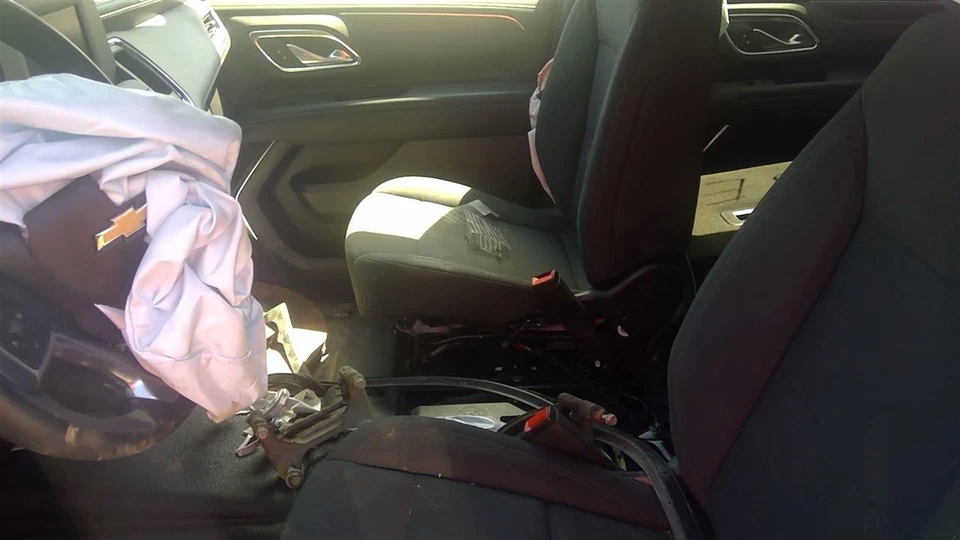 Used A/C Compressor fits: 2024 Chevrolet Tahoe 5.3 Grade A - Image 3 of 4