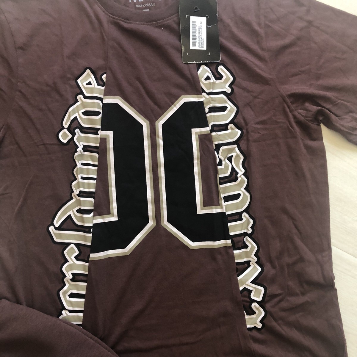 【boohoo】MAN Tシャツ＆ショートパンツセット New Boohoo MAN Men's Varsity Spliced T-Shirt & Short Set