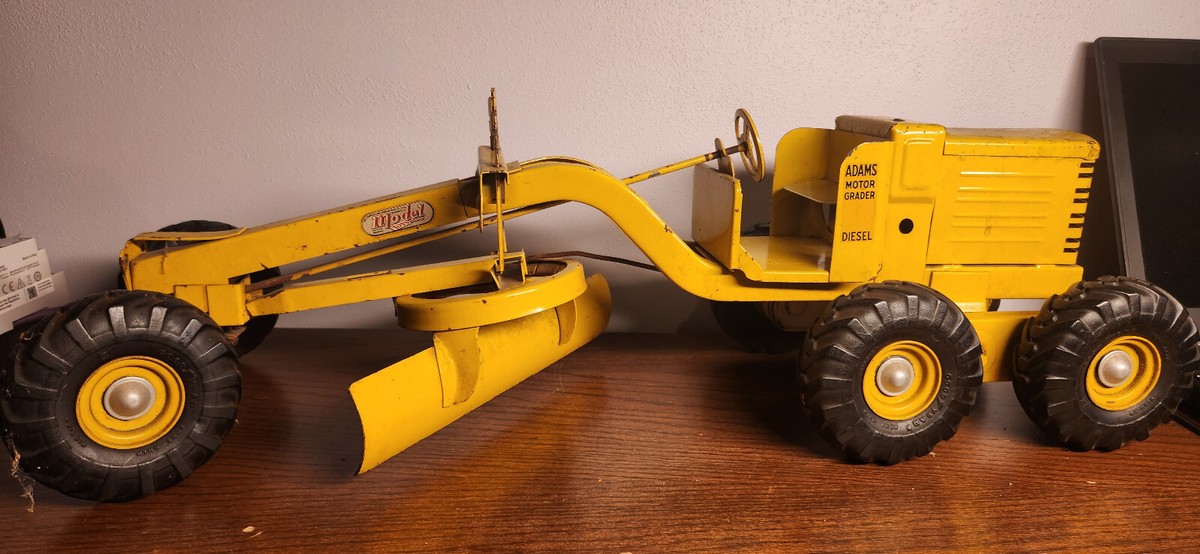 Doepke Model Toys Adams Motor Grader Diesel 1950's Pressed Steel