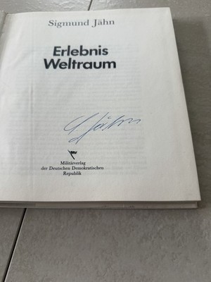 Sigmund Jähn *Space* (+), original signed Book *Erlebnis Weltraum* + COA