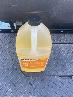 Ecolab 6119513 Grease cutter Plus Heavy Duty Degreaser. 1 gal Exp/2025