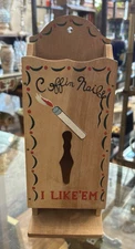 VTG Wood Cigarette Pack Dispenser Wall Mount "Coffin Nails, I LIKE 'EM"