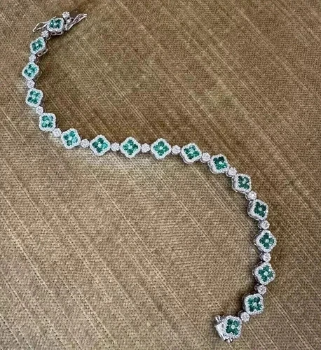 Brazalete Tenis Trébol Esmeralda Simulado Redondo 10 quilates 7,5" Chapado en Oro Blanco 14k Foto 2 de 4