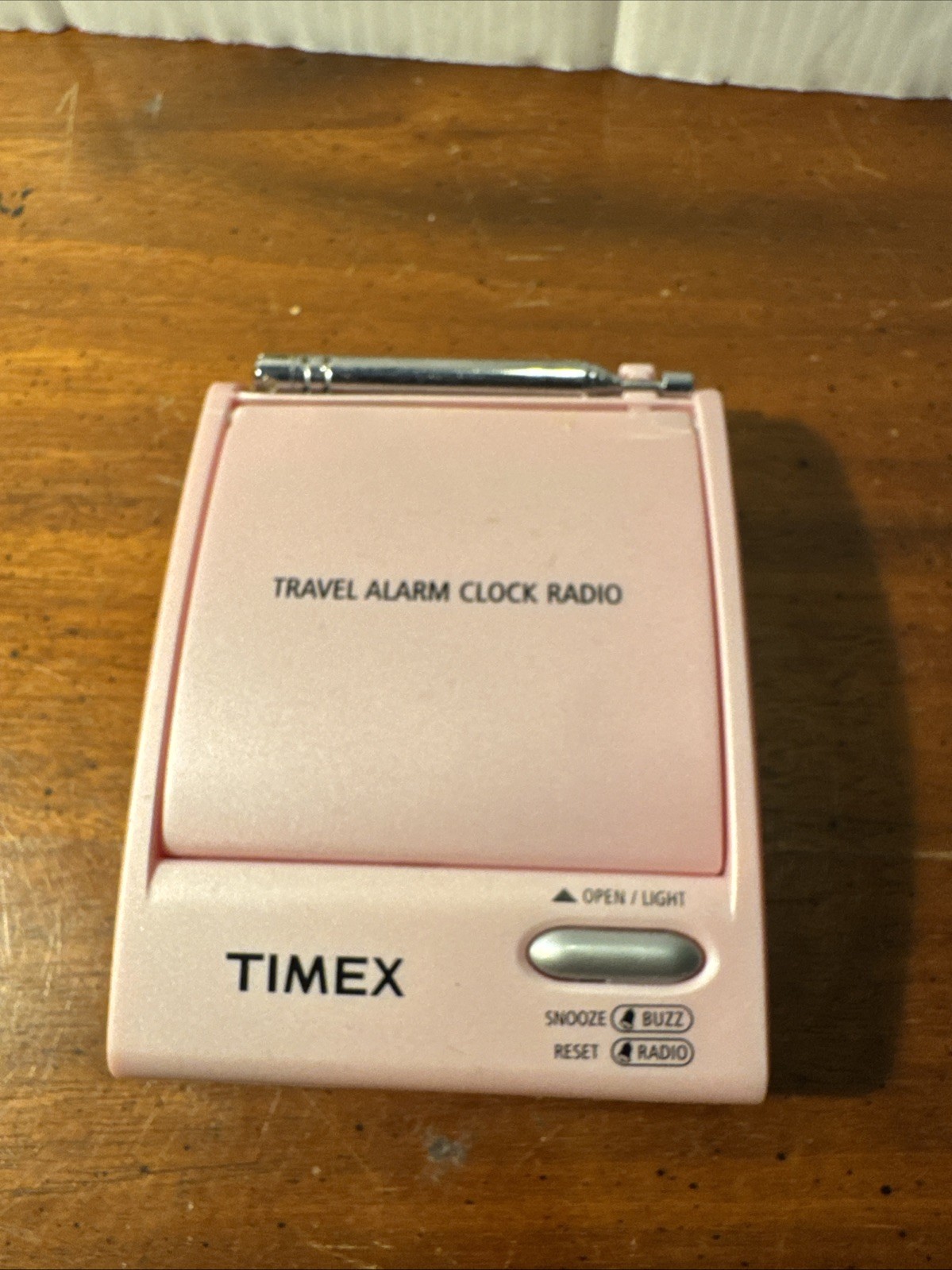Vintage TIMEX Clock Flip Top Travel Alarm Clock AM/FM Radio T 315 P Tested Workin photo Vintage TIMEX Clock Flip Top Travel Alarm Clock AM/FM Radio T 315 P Tested Workin featured image