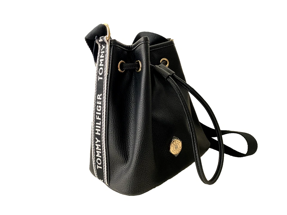 Bolso Bucket Tommy Hilfiger para Mujer en Negro Nuevo con Etiquetas Foto 2 de 4