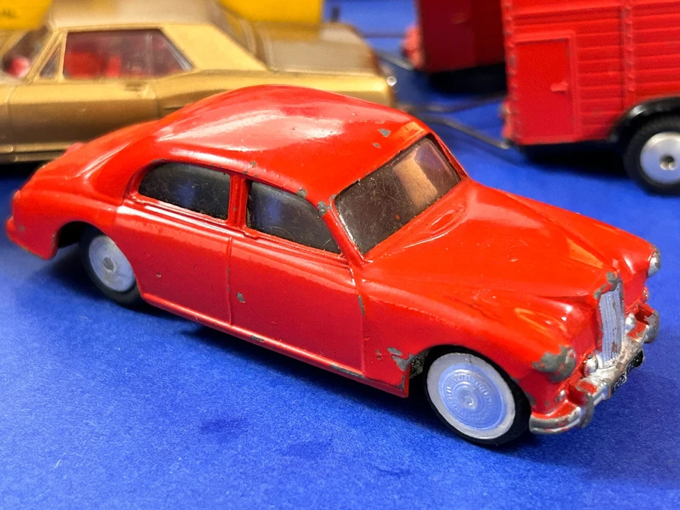 Corgi RILEY PATHFINDER 205 scala 1/43 - Immagine 2 di 4