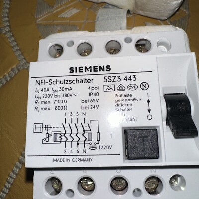 New Siemens NFI-Protection Switch 5SZ3 443 Circuit Breaker 40A