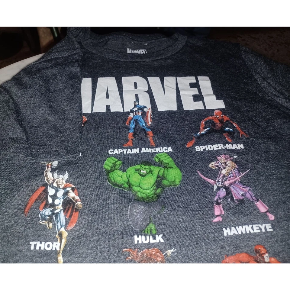 Marvel Super Heros Youth Graphic Tee Medium Gray Multi-Color Graphic - Image 3 of 3