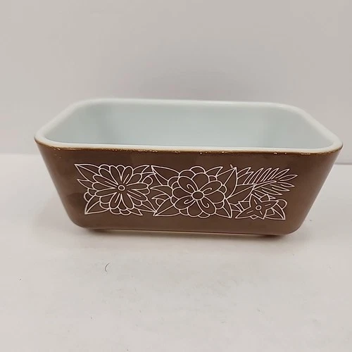 PYREX 502-B "Woodland Brown" refridgerator dish, No lid, No chips