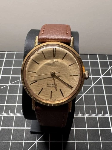 Vintage Timex 21 Jewels Self-Winding Gold Tone Men's Wristwatch Leather Band