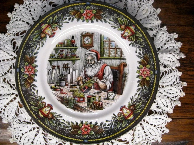 Столовая посуда Royal Stafford Christmas In тарелки - огромный