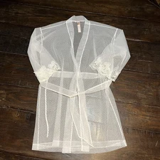 Victoria's Secret Sheer Boho Floral Embroidered Short Robe White Sz XS/S NWT