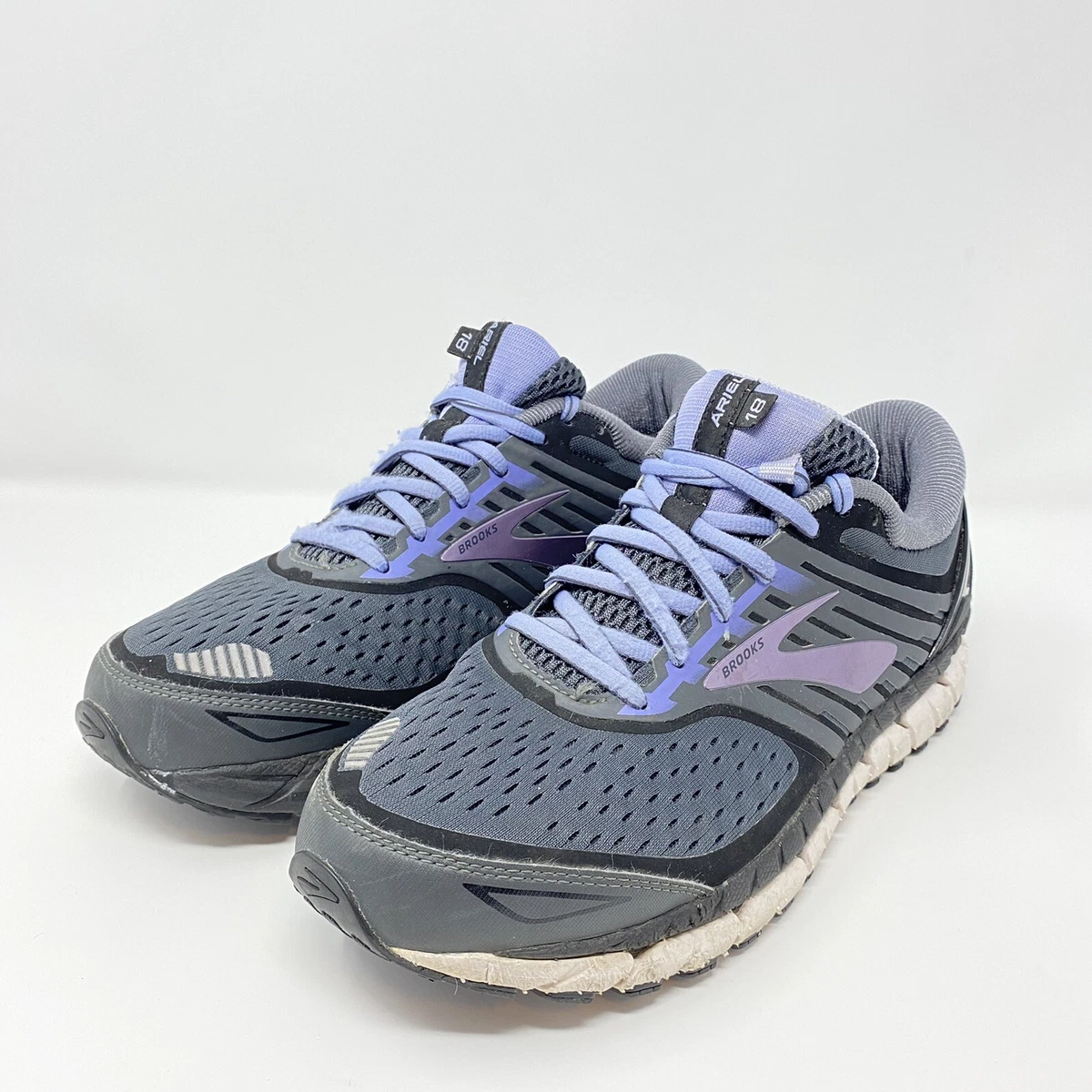 Brooks ariel 218 discount