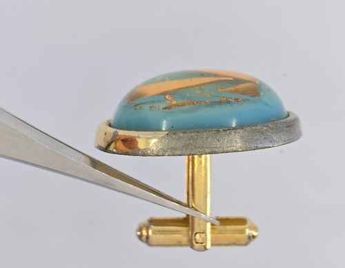 VINTAGE 60's MODERNIST HICKOK USA CONFETTI GOLD FLECK LUCITE GOLD TONE CUFFLINKS - Picture 8 of 19