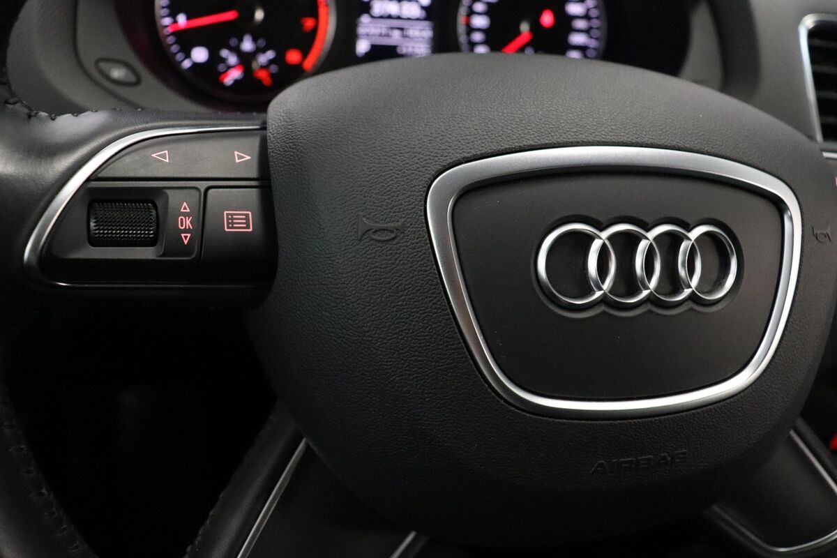 Audi Q3 1,4 TFSi 150 S-tr.