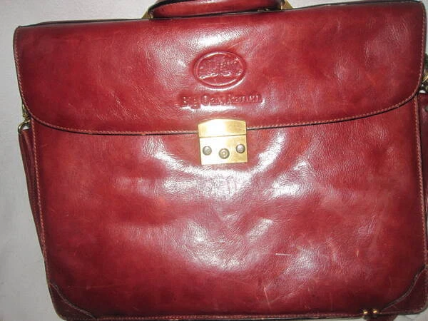 Maletín Bellino grande de cuero marrón coñac usado en excelente estado (ver divulgación) Foto 2 de 4