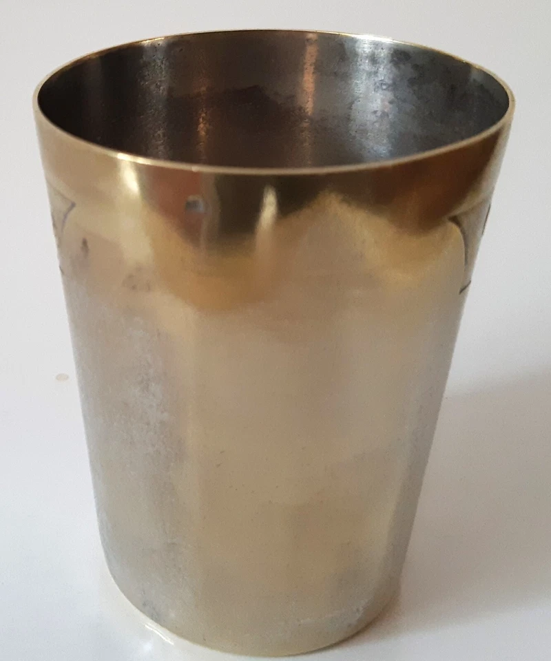 TIMBALE ANCIENNE EN METAL ARGENTE - Photo 4/4