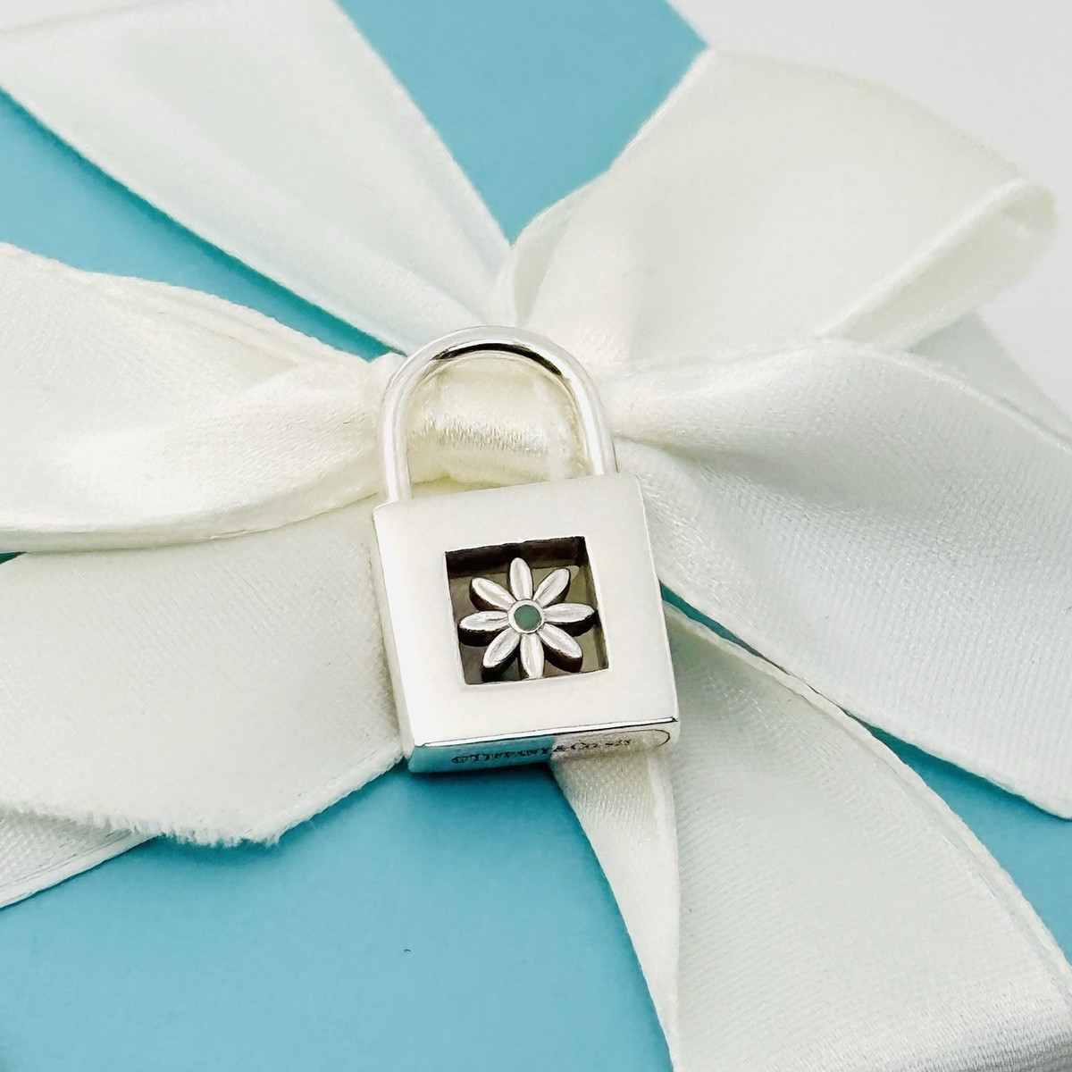 Tiffany Blue Enamel Daisy Flower Padlock Lock Charm Pendant in