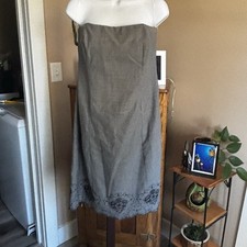 Shoshanna Wool Embroidered Dress Strapless Romantic Quiet Luxury Women’s 12