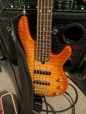 Yamaha BB G5 Electric Bass Guitar with Soft Case Excellent Condition