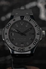 HUBLOT, CERAMIC BIG BANG ‘ALL BLACK KING,’ LIMITED EDITION, REF. 322.CM.1110.RX, 7