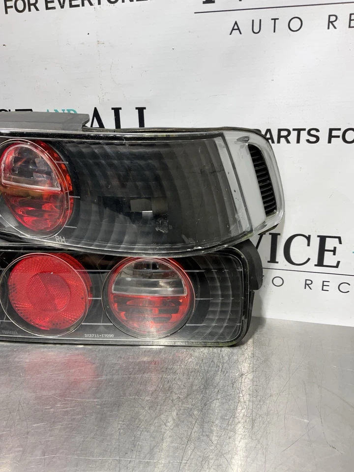 Juego de luces traseras transparentes del mercado de accesorios Acura Integra 1990-1993 cupé Foto 4 de 4
