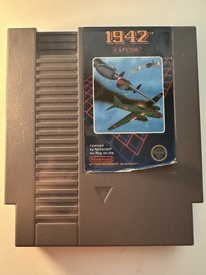 Capcom 1942 NES Nintendo Entertainment System 5 Screws Cart