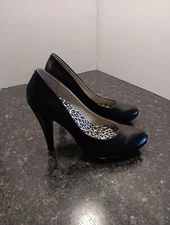 Nine West Melissa Black 5" High Heel  Pumps  Sz 10