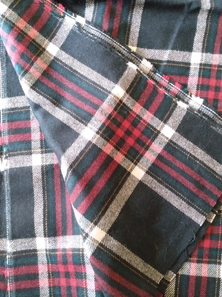 Vintage Wool Fabric 2 Yards Black/Red/White Tartan Plaid Shirt Weight  - Image 2 of 2