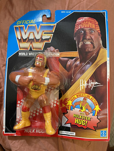 Hasbro WWF Hulk Hogan Action Figure Hulkster Hug! ...