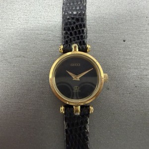 Gucci 2000L Watch Women 21mm Black Dial Black & Gold Tone Round Vintage PARTS