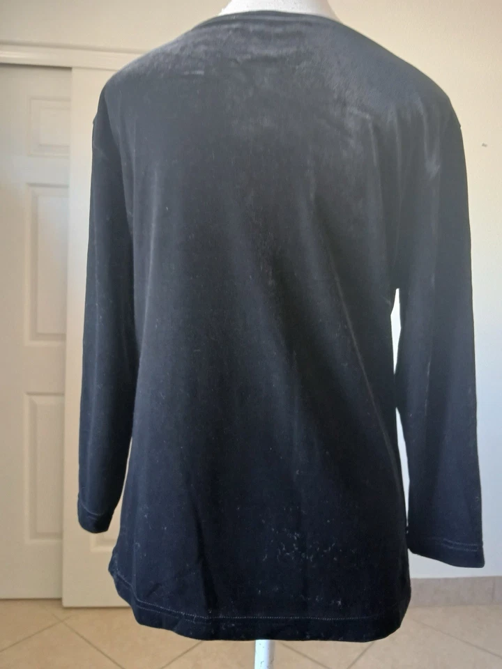 DRESSBARN Women’s Blouse Top L Velvet 3/4 Sleeve Crew Nick Stretch Minimalist - Image 3 of 4
