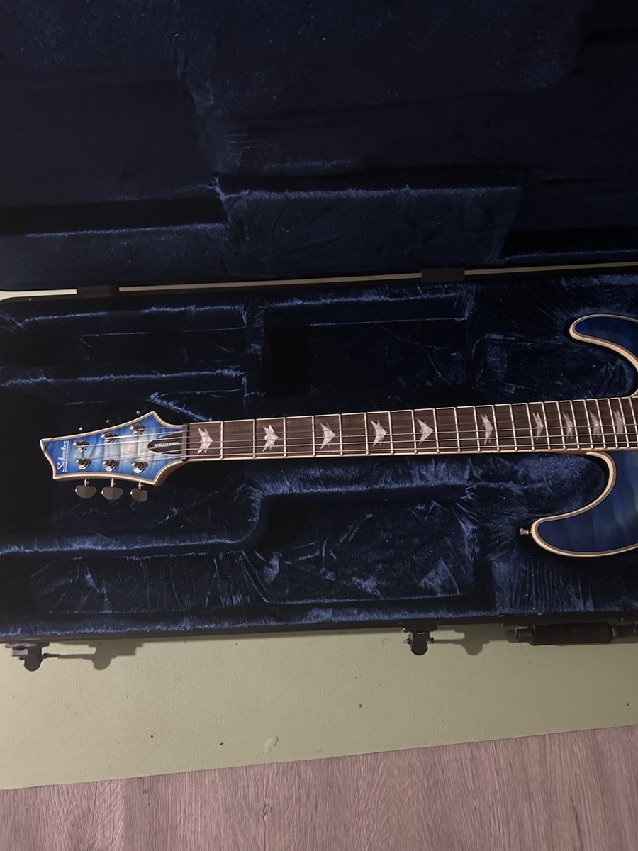 Schecter Guitar Research Omen Extreme 6 Ocean Blue Burst With Case