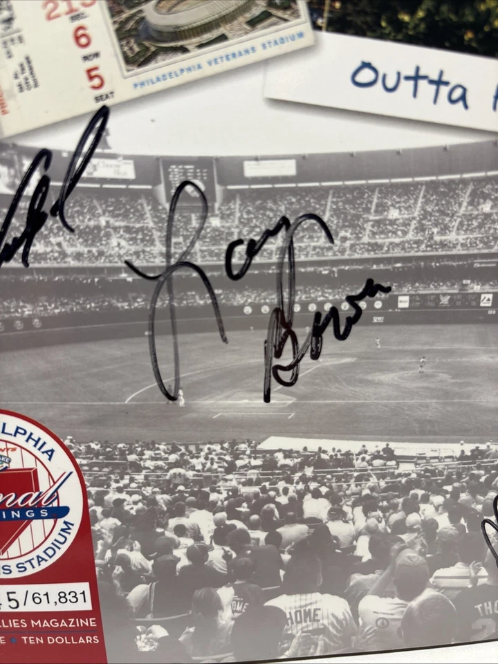 1971-2003 Final Innings Phillies Baseball at Veterans Stadium Program Autograph - Image 3 of 4