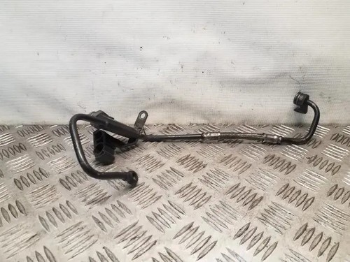 VW PASSAT Variant B5 3B6 Turbinenschmierrohr 059145771E 2.50 Diesel 25153319