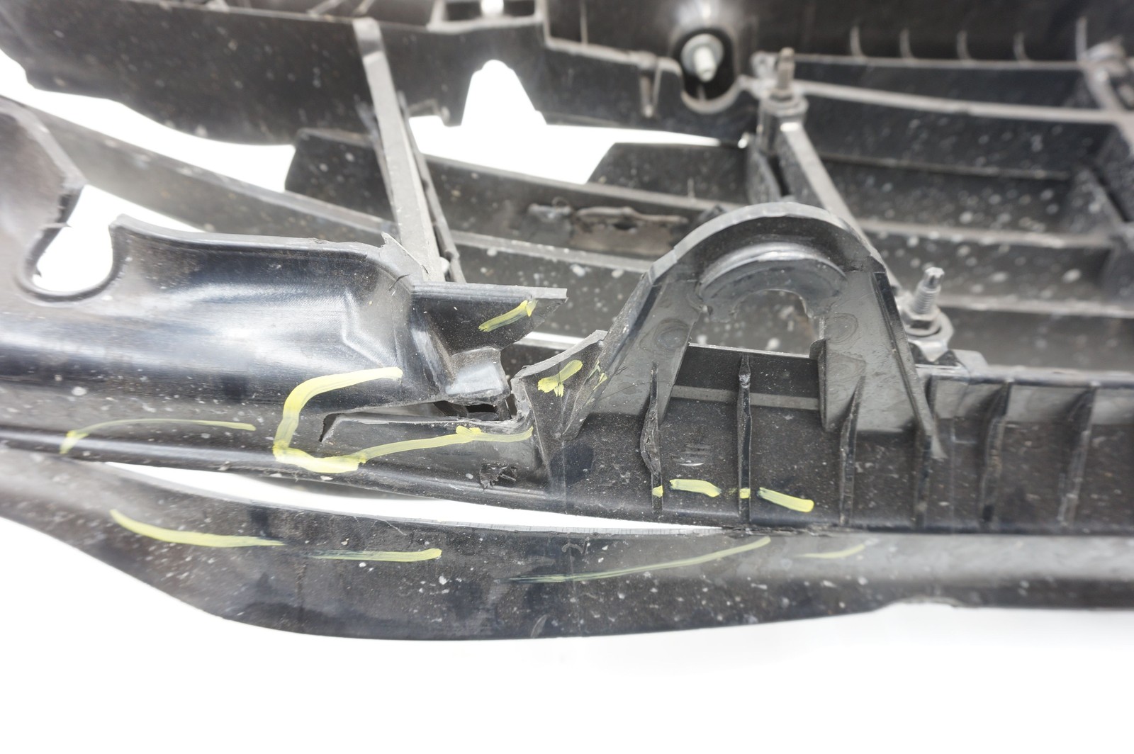 Aston Martin Vanquish 2012-2018 Front Bumper grille P/N CD338A100BA