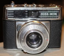 Vintage ZEISS IKON CONTESSAMAT SBE 35MM CAMERA with carry case